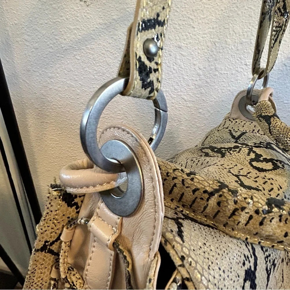 6126 Tan Snake Print Convertible Satchel Handbag Crossbody - Picture 5 of 11